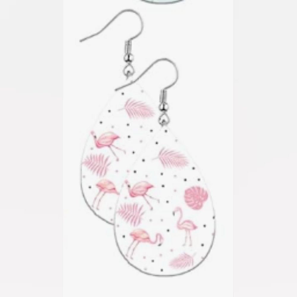 Flamingo teardrop earrings wooden new e17